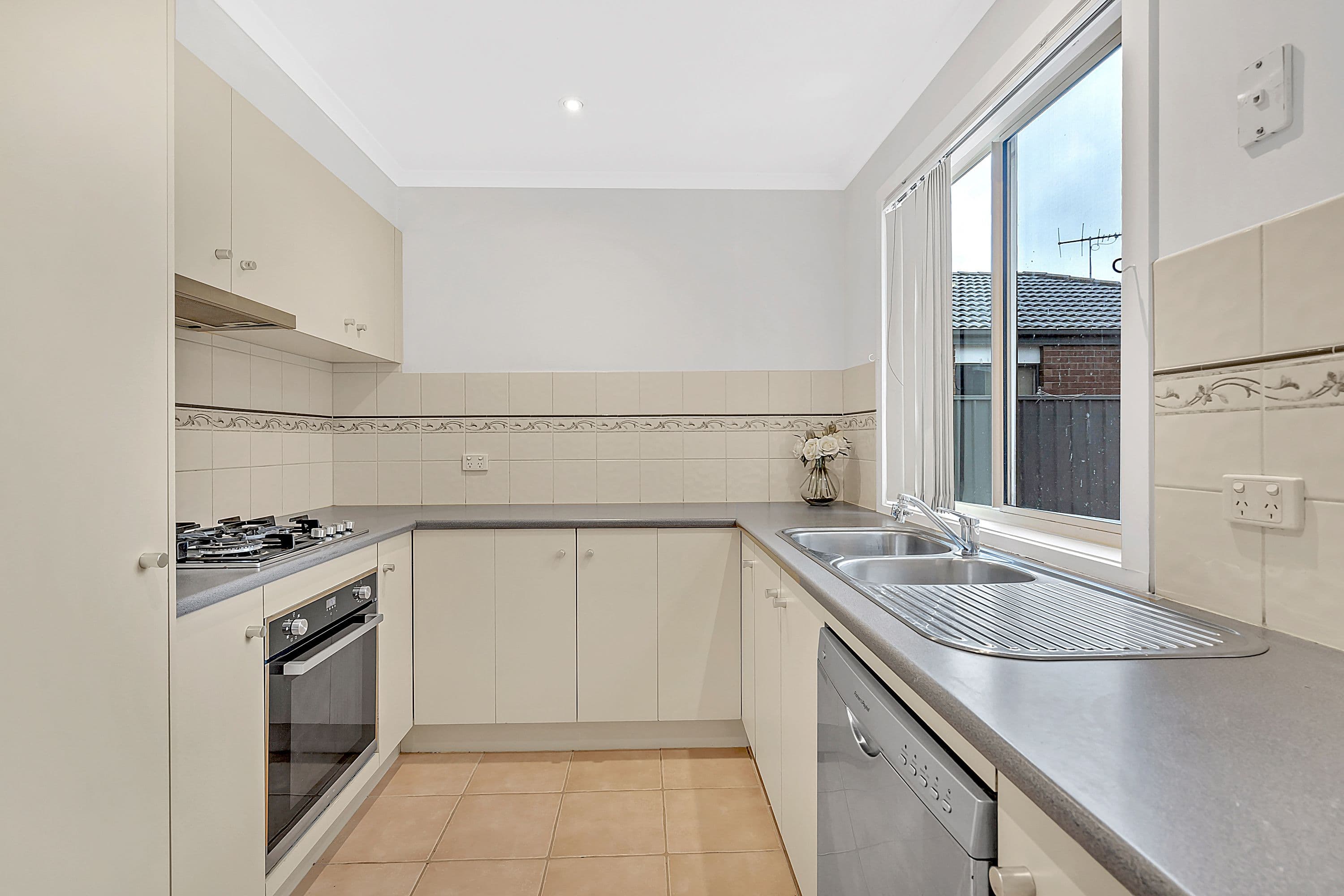 105 Mareeba Way, Craigieburn VIC 3064, Craigieburn - Thumbnail 8