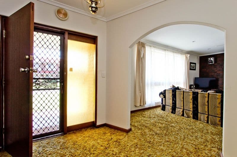 6 Hoylake Crescent, West Lakes SA 5021, West Lakes - Thumbnail 2