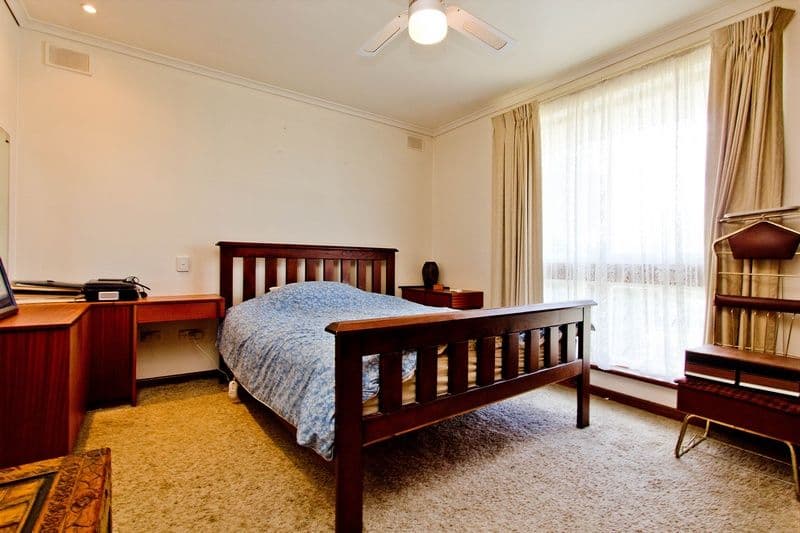 6 Hoylake Crescent, West Lakes SA 5021, West Lakes - Thumbnail 5
