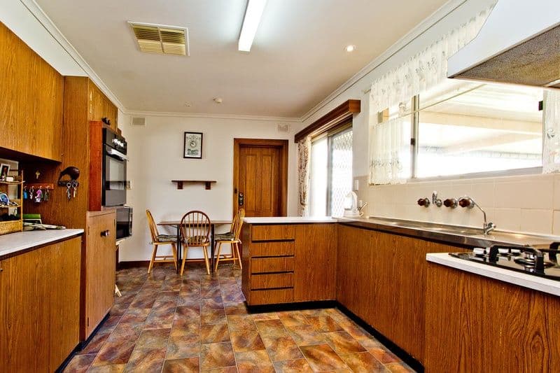 6 Hoylake Crescent, West Lakes SA 5021, West Lakes - Thumbnail 7