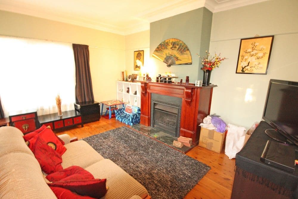 49 Grandview Street, CAMPBELLTOWN NSW 2560, Campbelltown - Thumbnail 2