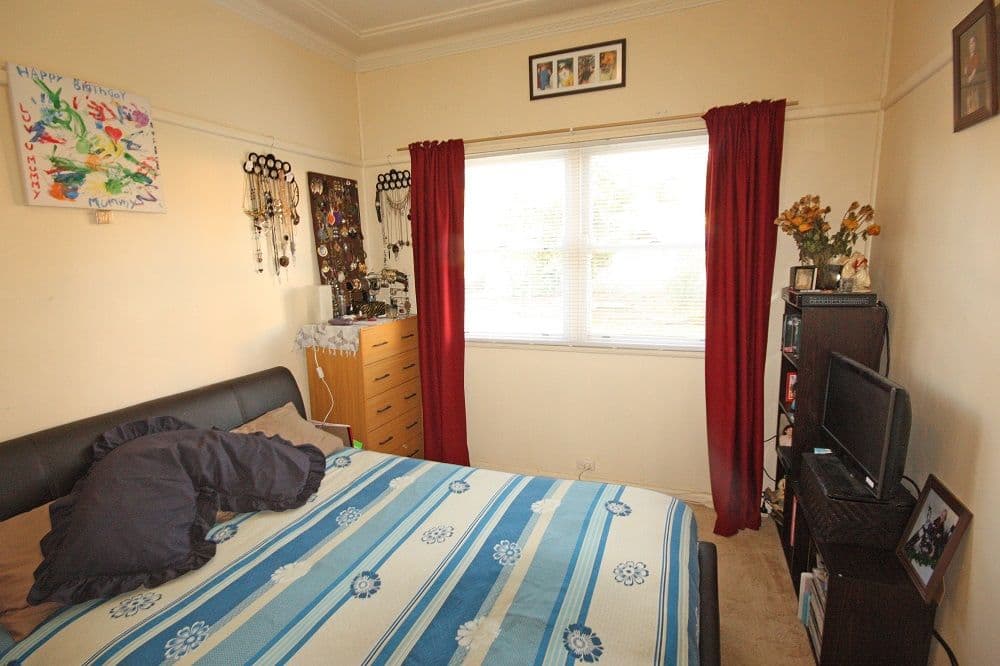 49 Grandview Street, CAMPBELLTOWN NSW 2560, Campbelltown - Thumbnail 5