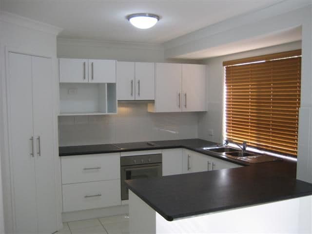 25 Flounder Crescent, GLADSTONE QLD 4680, Gladstone - Thumbnail 2