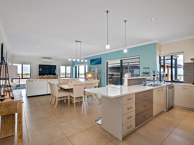 189 Parmelia Boulevard, White Peak WA 6532, White Peak - Image 1