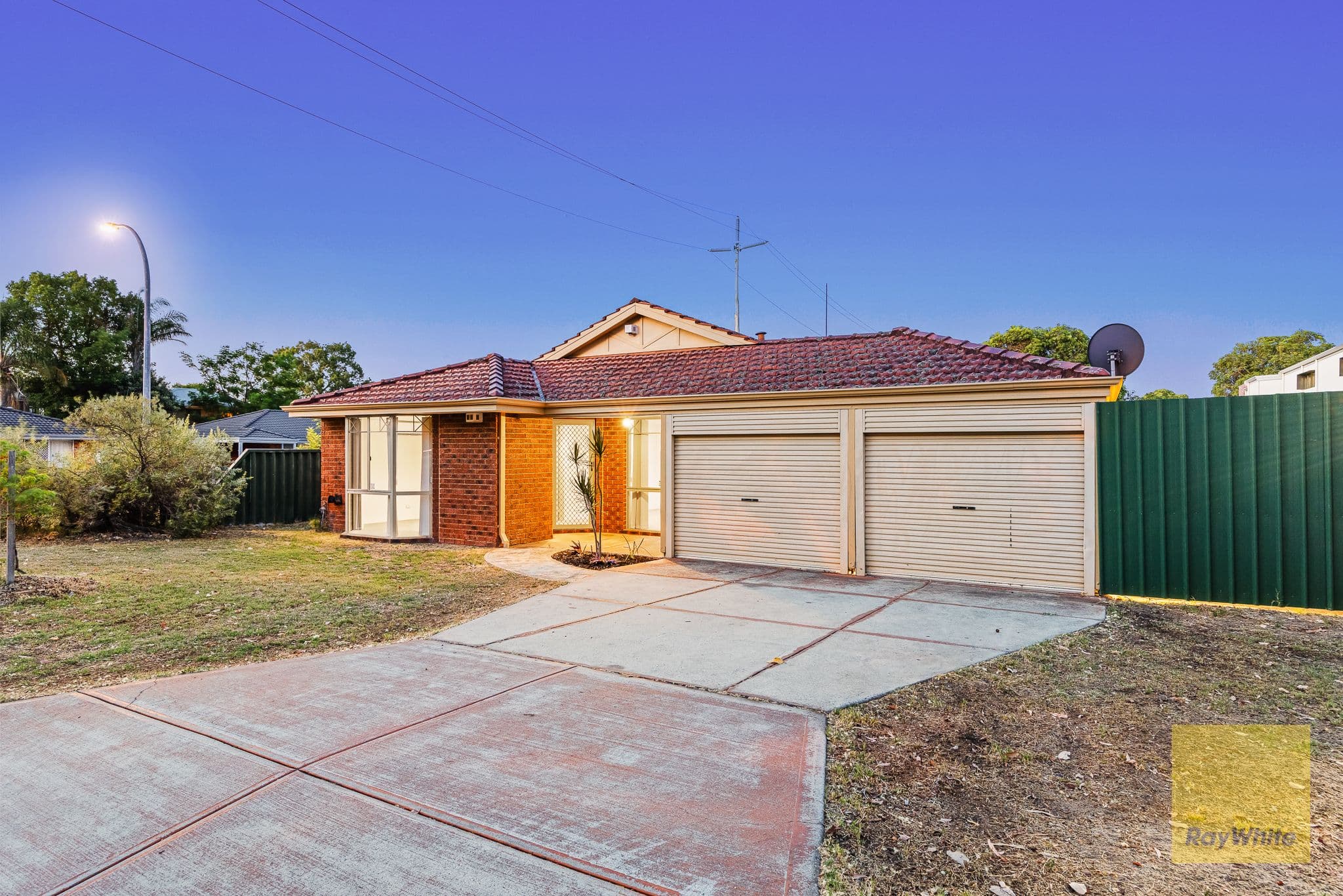 6 Desmond Place, Rivervale WA 6103, Rivervale - Thumbnail 2