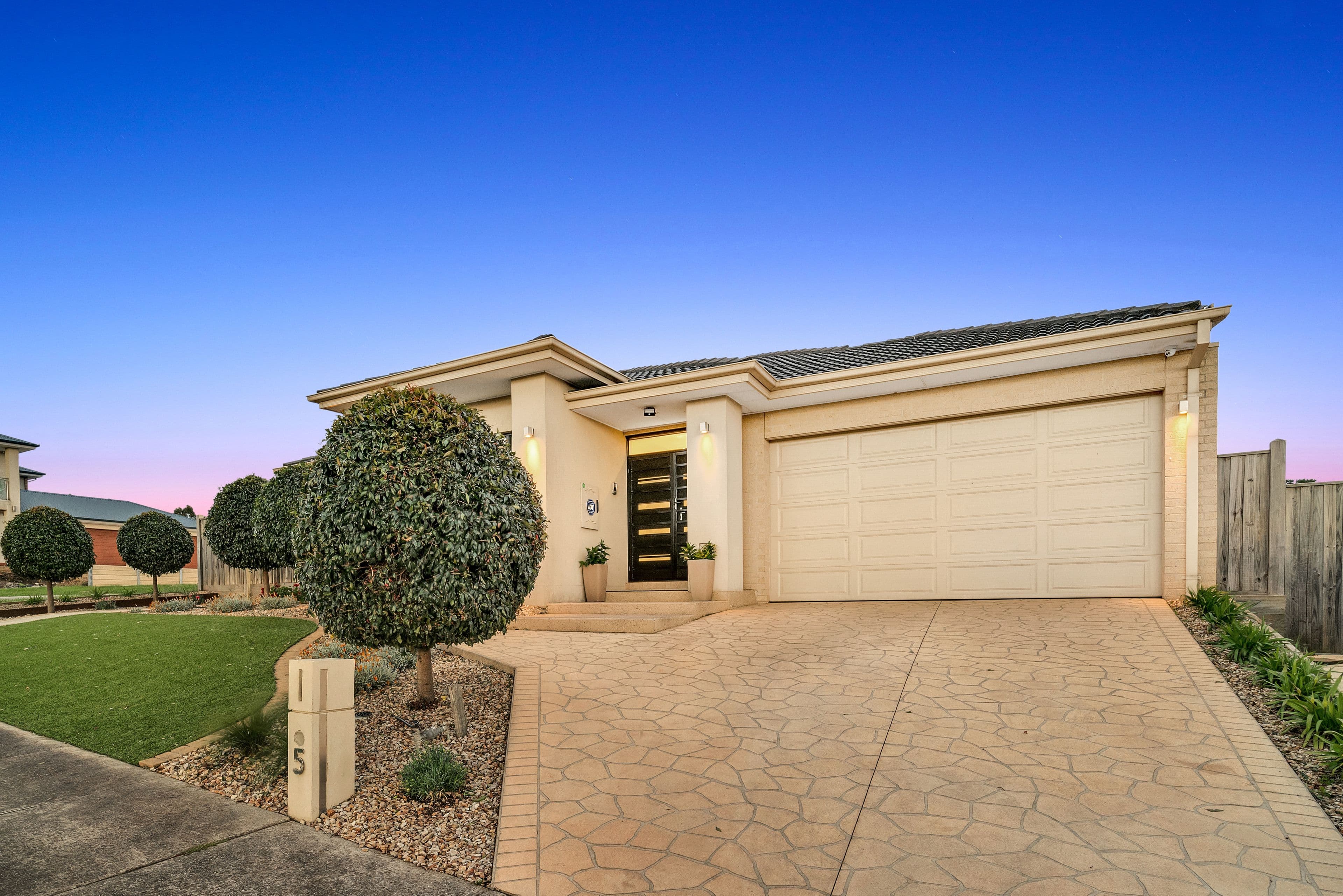 5 Speargrass Avenue, Wallan VIC 3756, Wallan - Thumbnail 3