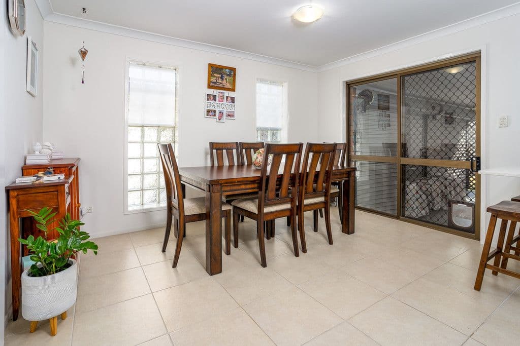 28 Plateau Drive, Springwood QLD 4127, Springwood - Thumbnail 7