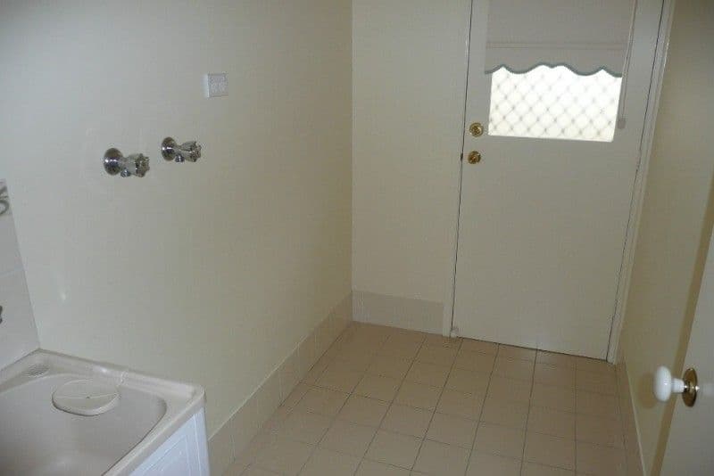 6 Crestleigh Close, WOONGARRAH NSW 2259, Woongarrah - Thumbnail 8