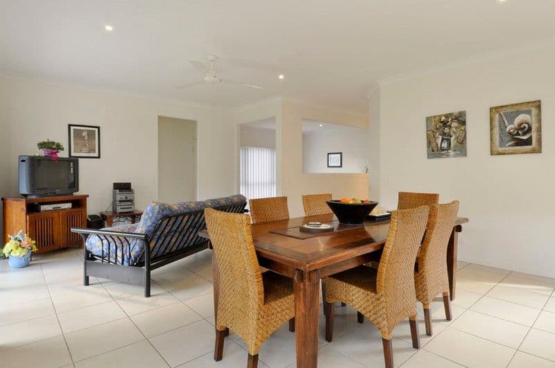 17 Emerson Drive, MUDGEERABA QLD 4213, Mudgeeraba - Thumbnail 8