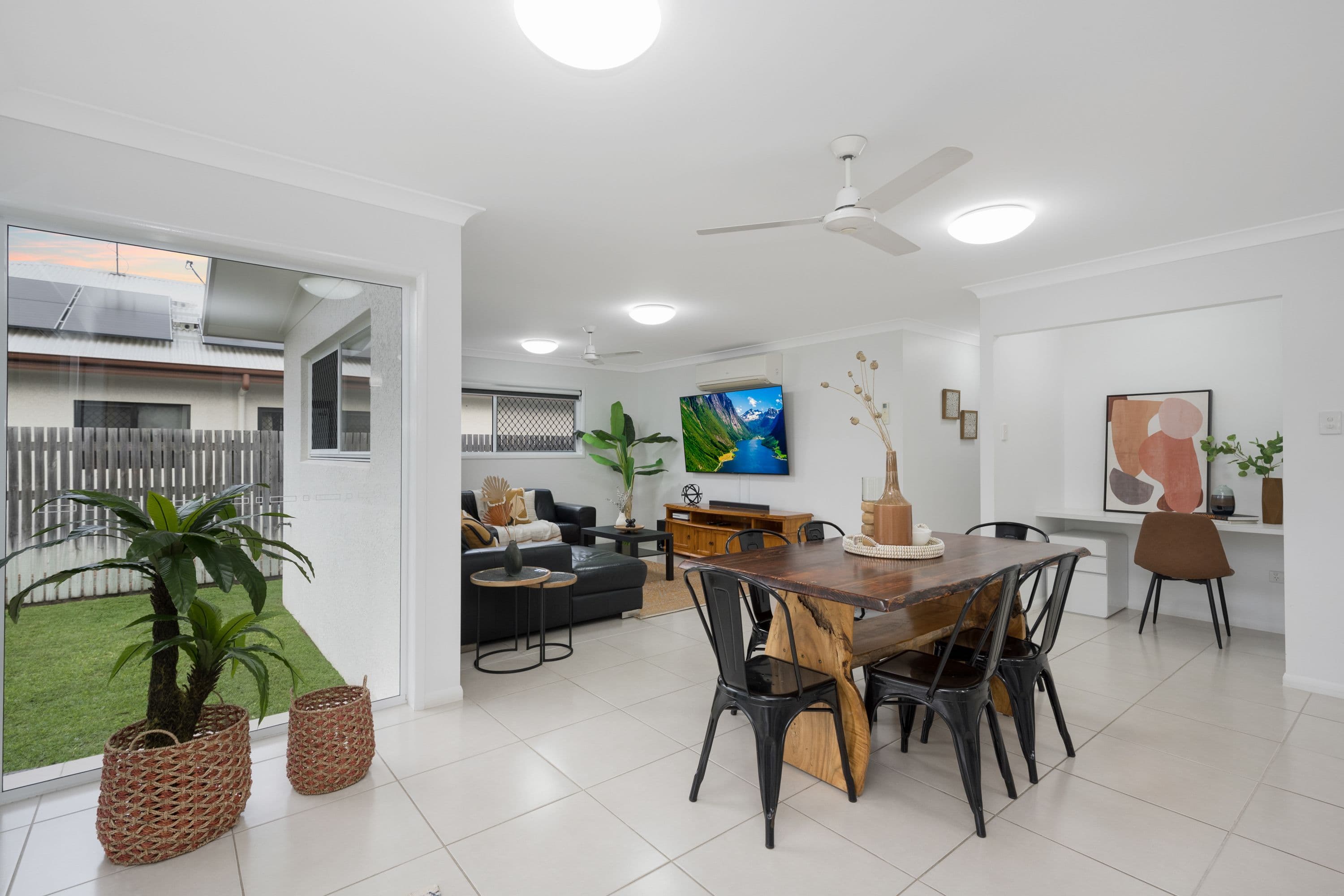 34 Mesa Circuit, Cosgrove QLD 4818, Cosgrove - Thumbnail 2