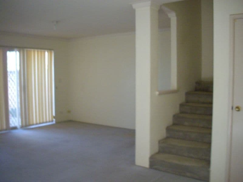 17 McMillan Street, VICTORIA PARK WA 6100, Victoria Park - Thumbnail 2