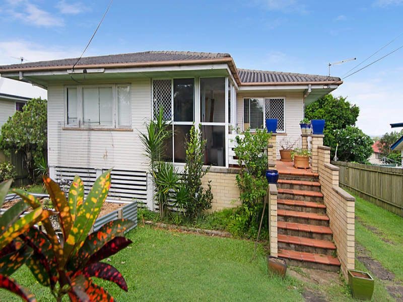 38 Avison Street, MOOROOKA QLD 4105, Moorooka - Thumbnail 2
