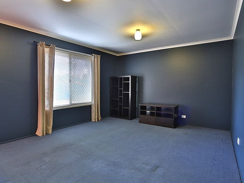 23 Augustins Crescent, Petrie QLD 4502, Petrie - Thumbnail 8