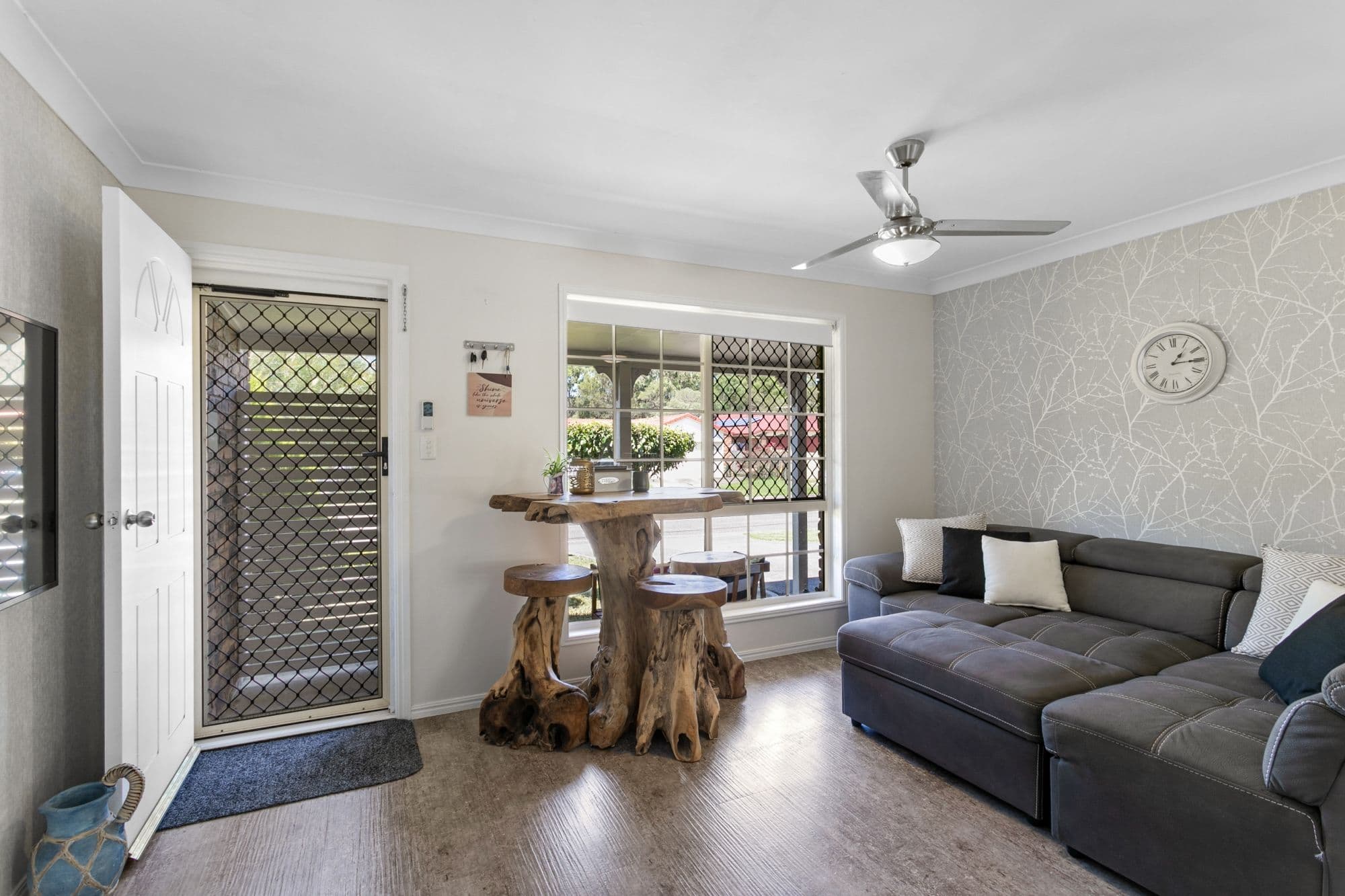 31 Bermuda Avenue, Deception Bay QLD 4508, Deception Bay - Thumbnail 2