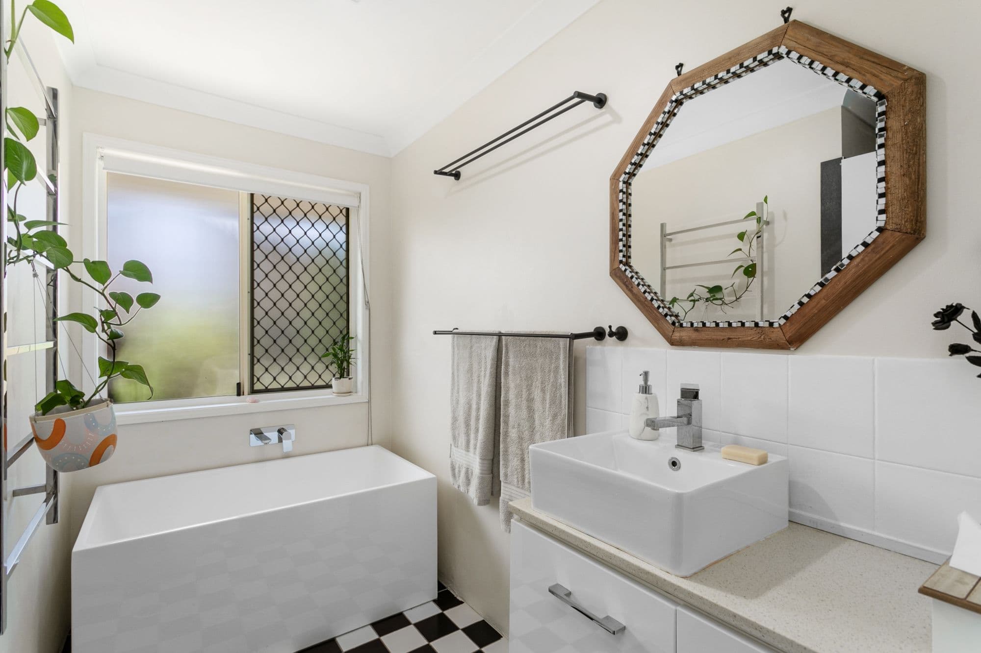 31 Bermuda Avenue, Deception Bay QLD 4508, Deception Bay - Thumbnail 7