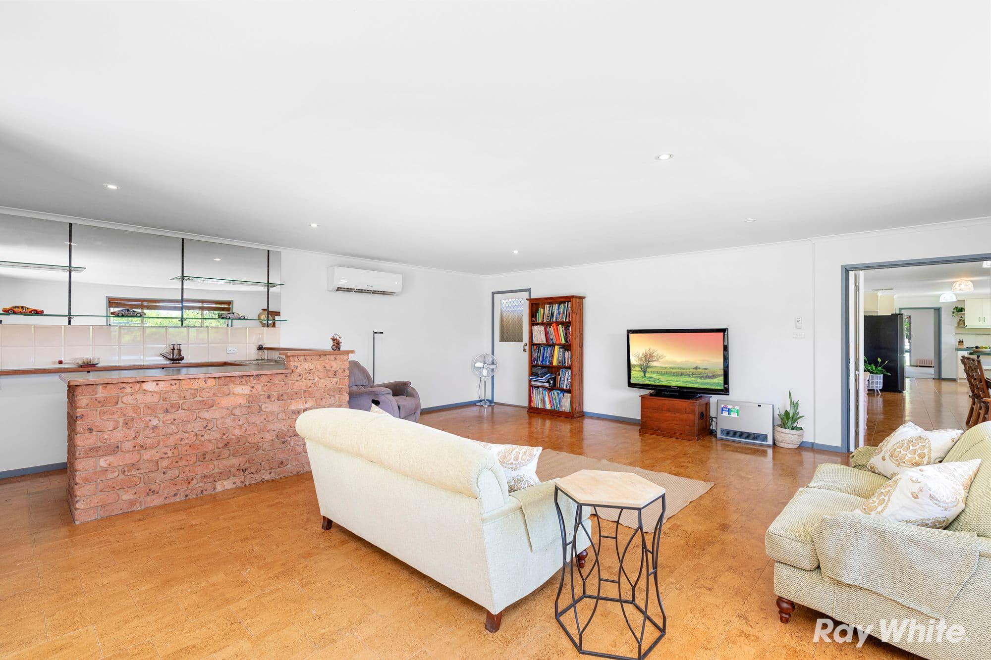 39 Grevillea Crescent, Lake Albert NSW 2650, Lake Albert - Thumbnail 5