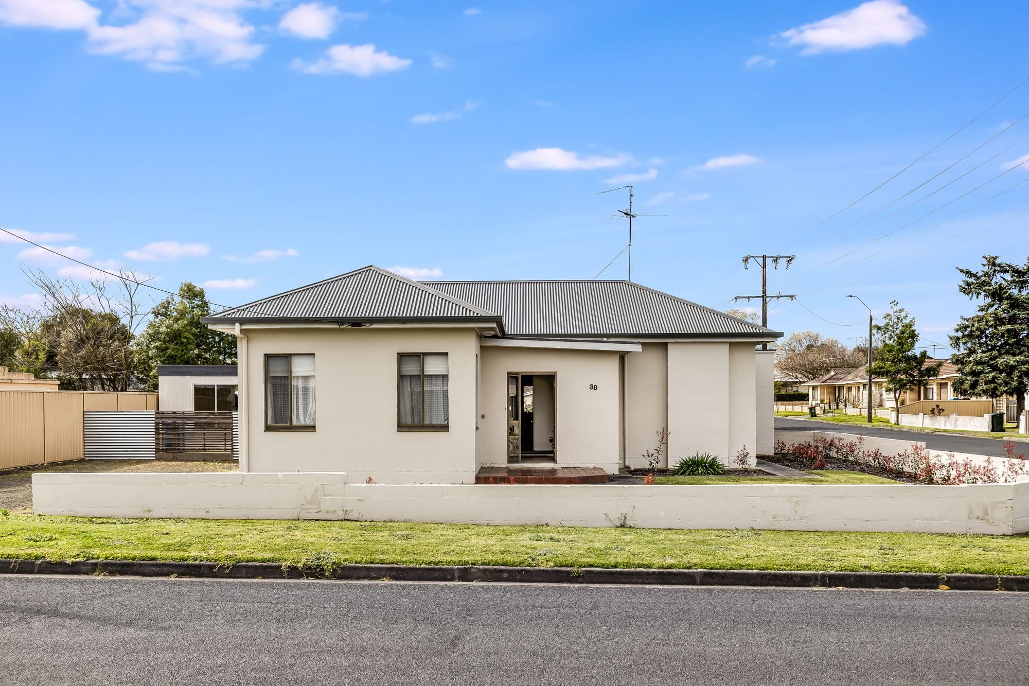 30 Umpherston Street, Mount Gambier SA 5290, Mount Gambier - Thumbnail 2