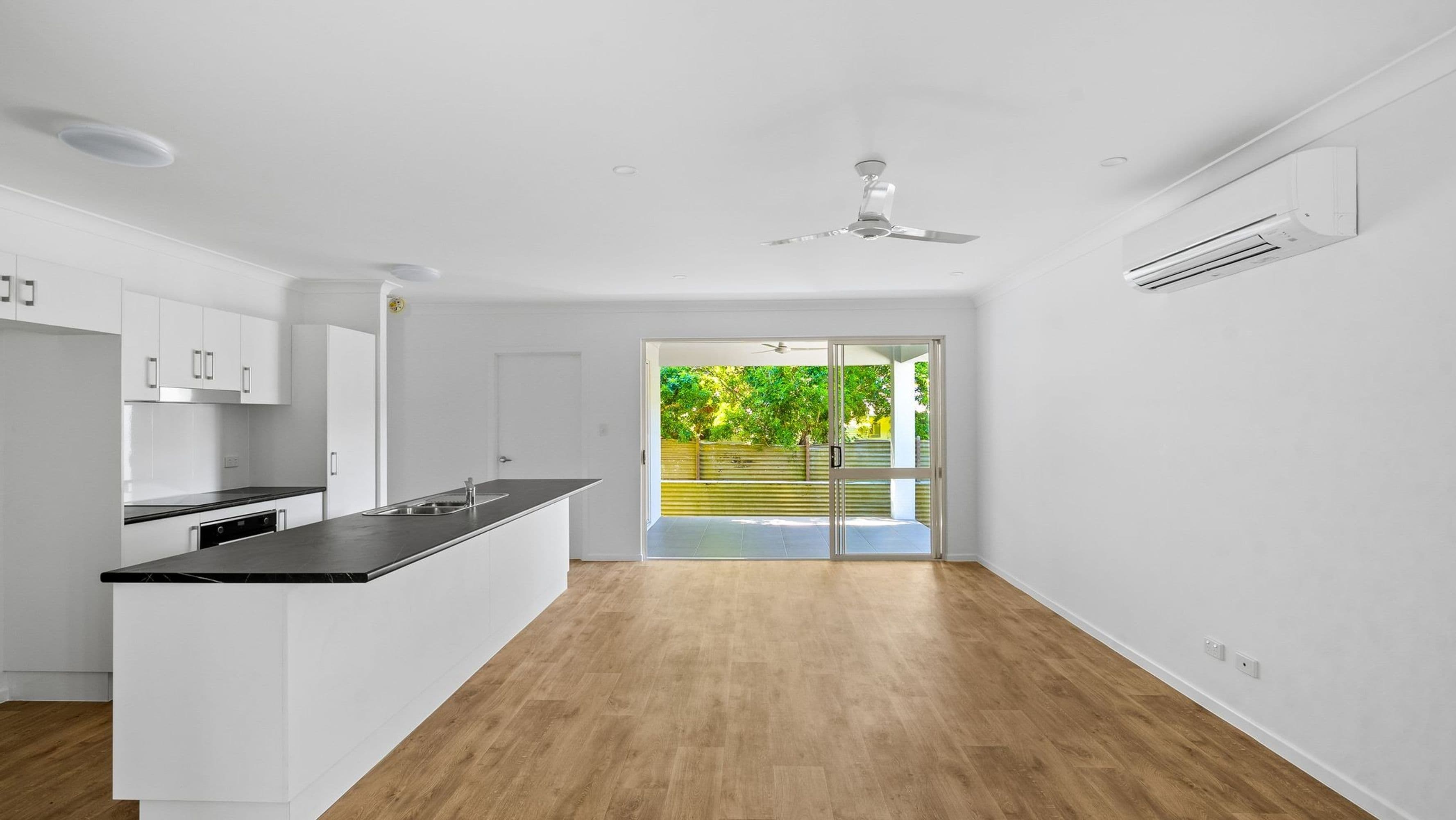 449B McCoombe Street, Mooroobool, QLD 4870, Mooroobool - Thumbnail 2