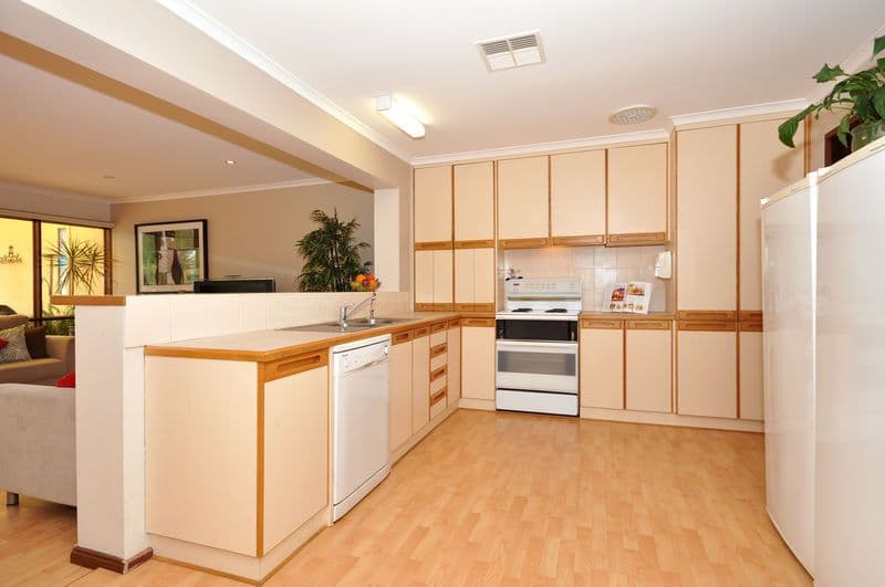 17 Proctor Street, FLAGSTAFF HILL SA 5159, Flagstaff Hill - Thumbnail 3