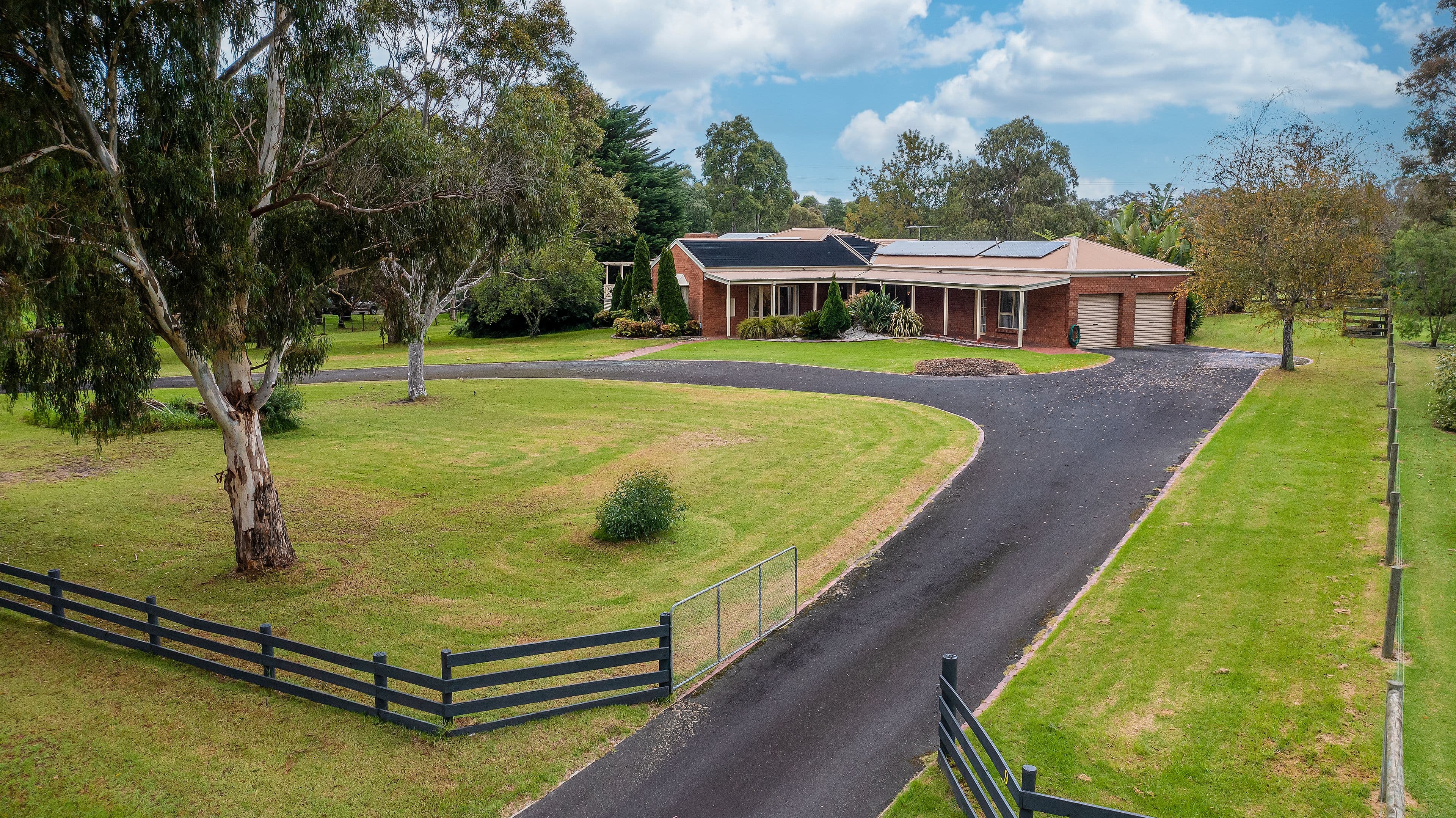 9 Chadwick Close, Langwarrin VIC 3910, Langwarrin - Image 1