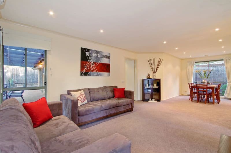 8 PERRY Close, CROYDON SOUTH VIC 3136, Croydon South - Thumbnail 3