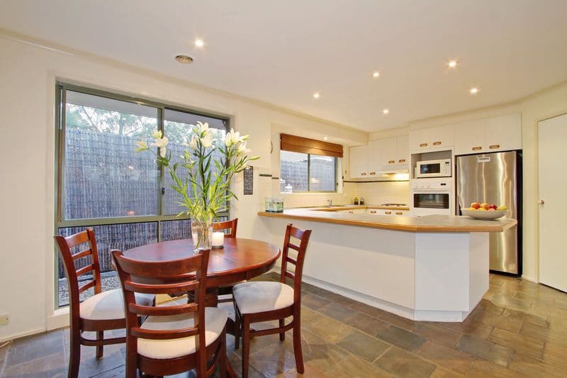 8 PERRY Close, CROYDON SOUTH VIC 3136, Croydon South - Thumbnail 7