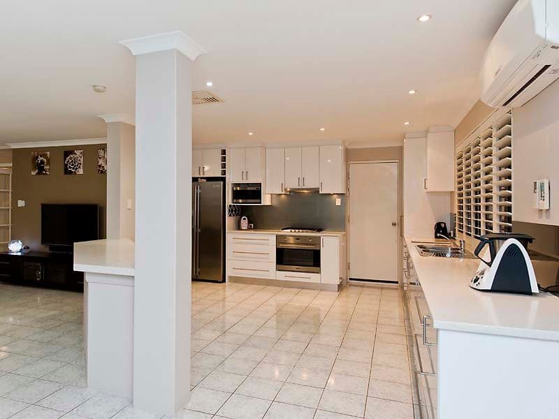 37 Cruise Road, Safety Bay WA 6169, Safety Bay - Thumbnail 2