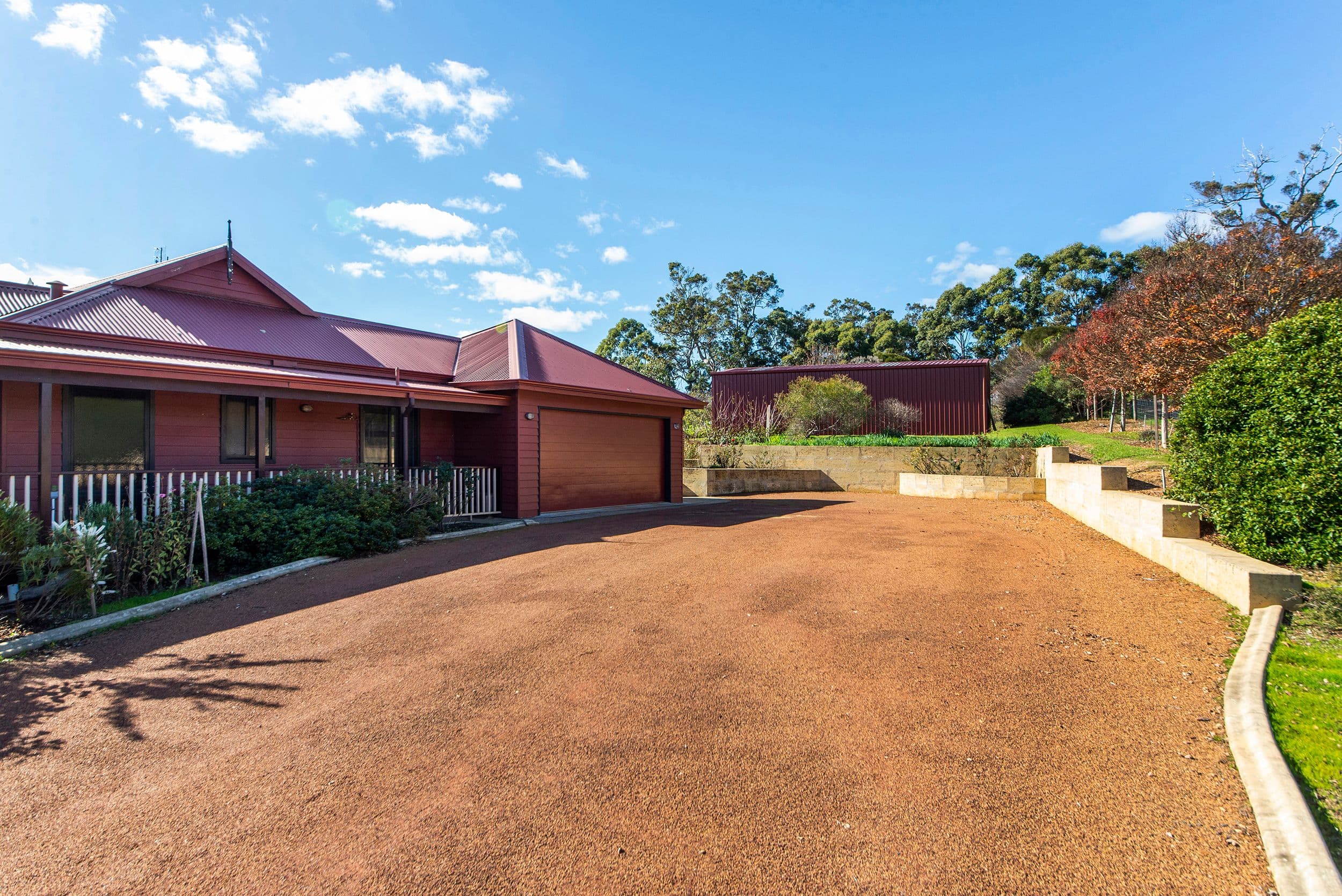 40 Robinia Way, Bridgetown WA 6255, Bridgetown - Thumbnail 2