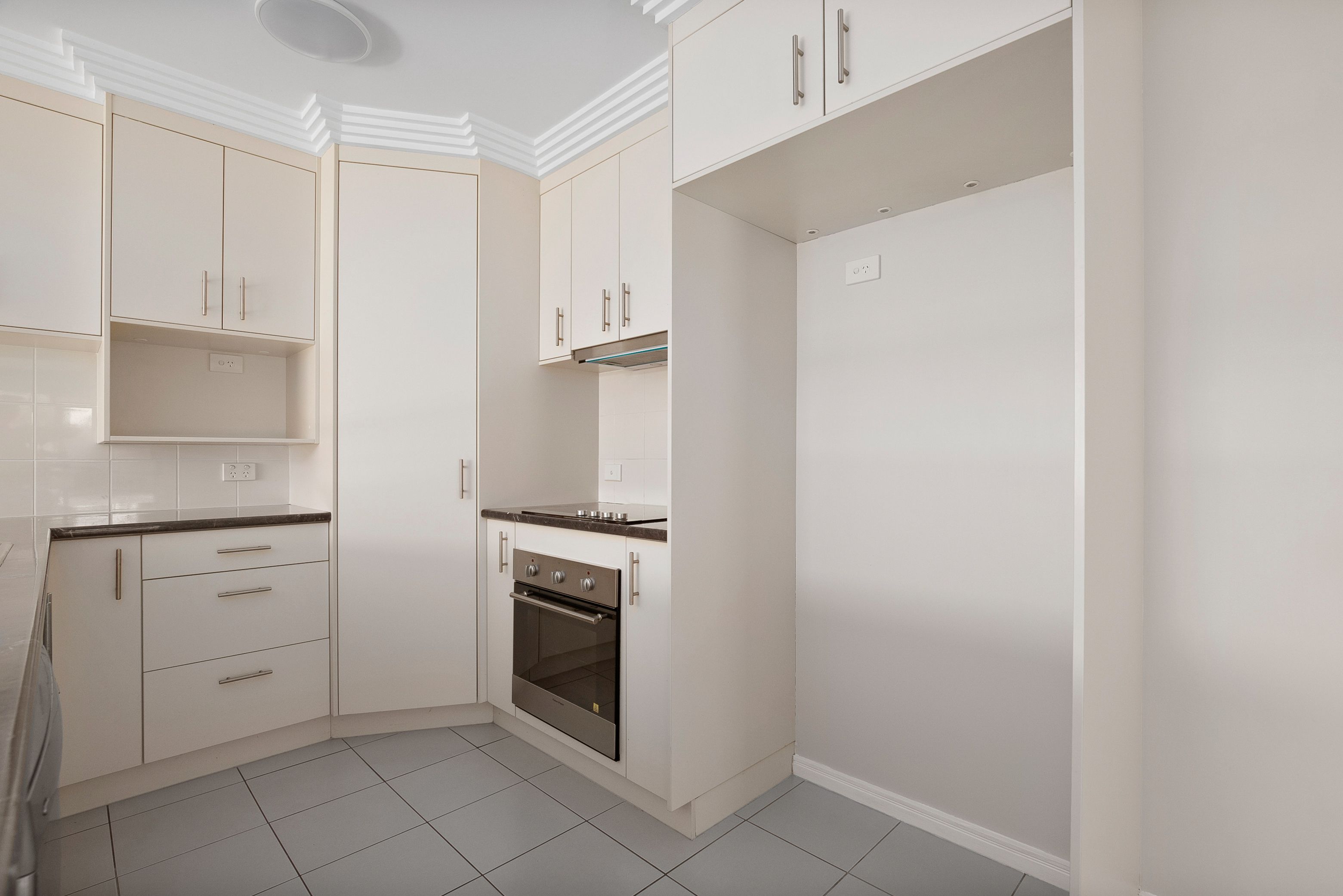 10 Moriarty Street, Emerald QLD 4720, Emerald - Thumbnail 5
