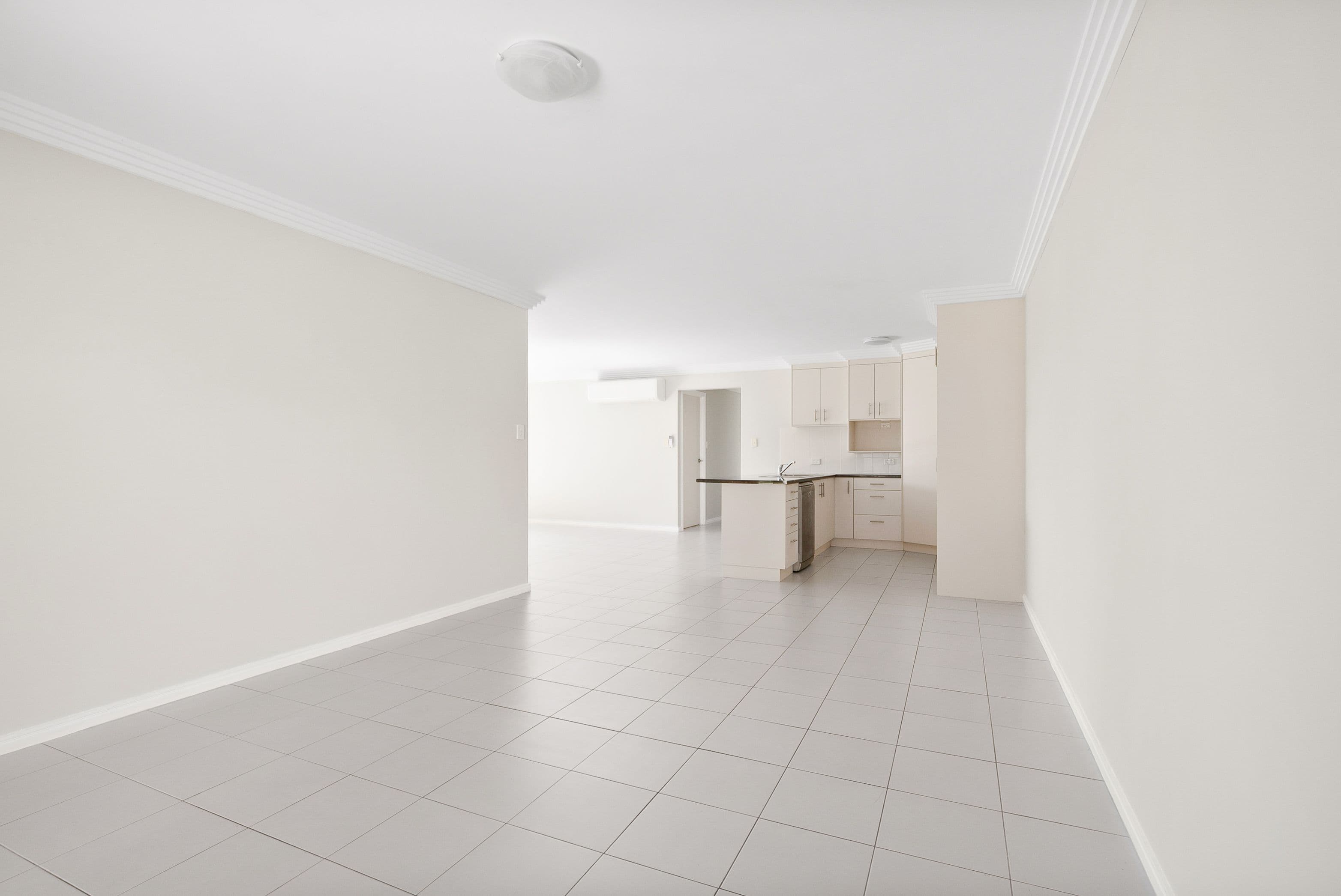 10 Moriarty Street, Emerald QLD 4720, Emerald - Thumbnail 8