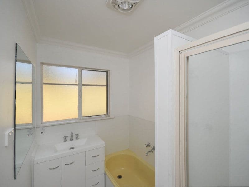 3 Pethard Place, GOLDEN SQUARE VIC 3555, Golden Square - Thumbnail 2