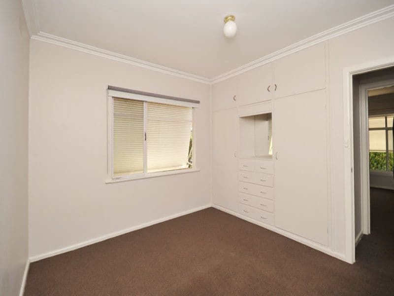 3 Pethard Place, GOLDEN SQUARE VIC 3555, Golden Square - Thumbnail 5