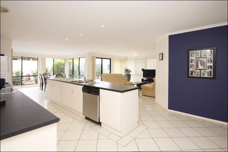 46 RM Williams Drive, WALKLEY HEIGHTS SA 5098, Walkley Heights - Thumbnail 3