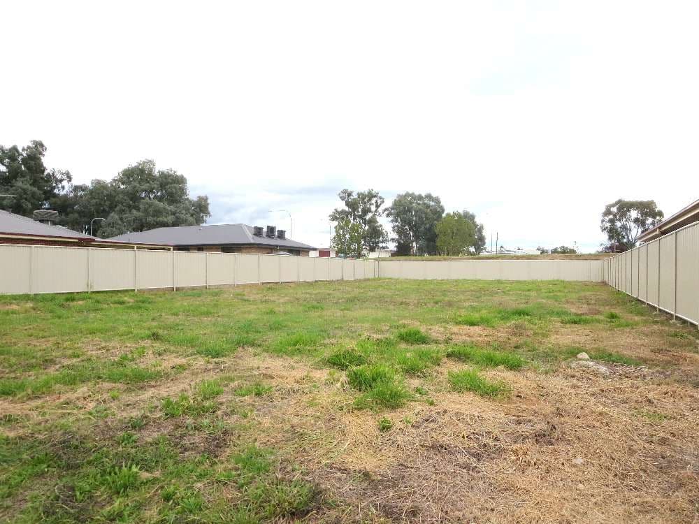 161 Rivergum Drive, EAST ALBURY NSW 2640, East Albury - Thumbnail 2