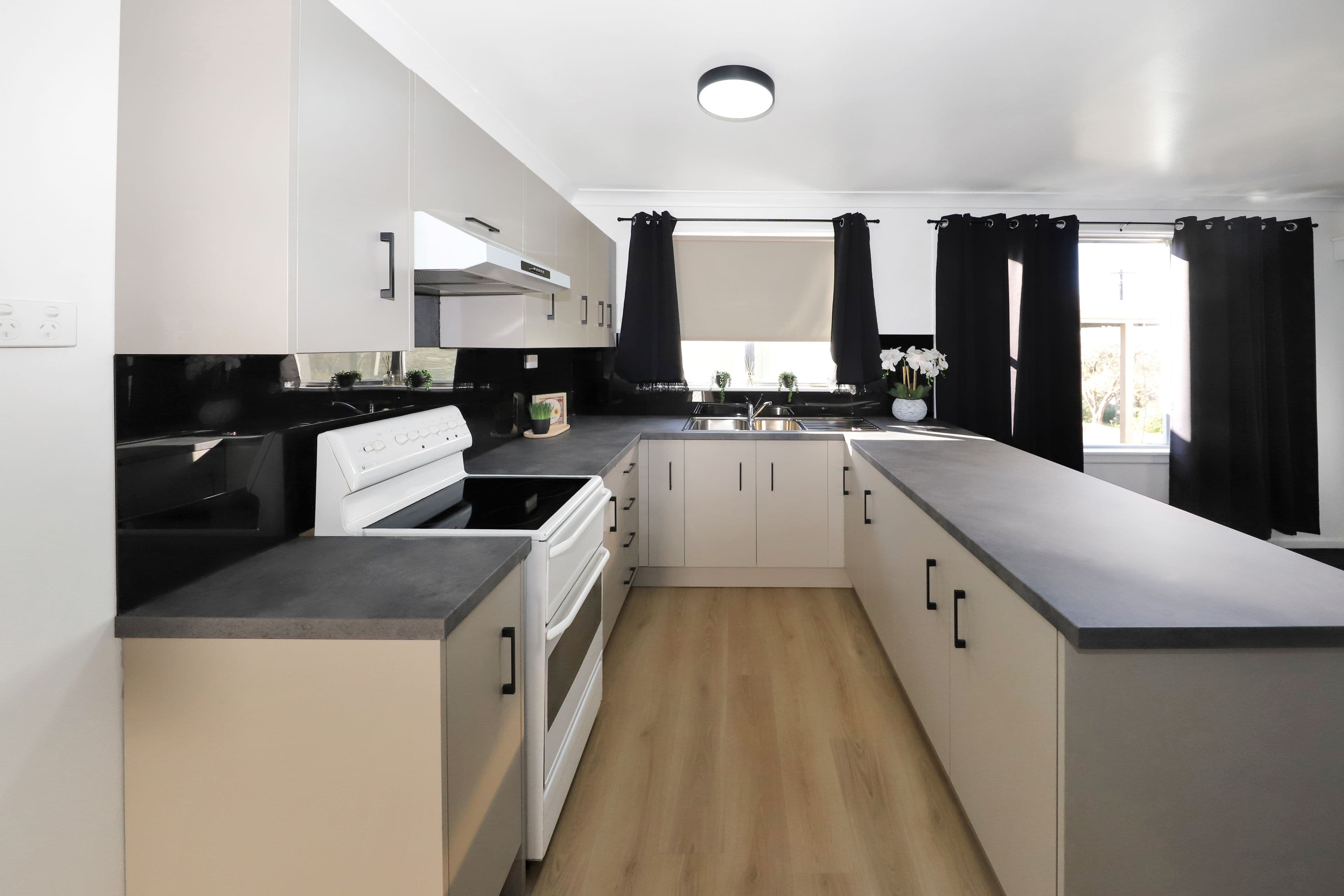 30 Nellis Street, Batlow NSW 2730, Batlow - Thumbnail 4