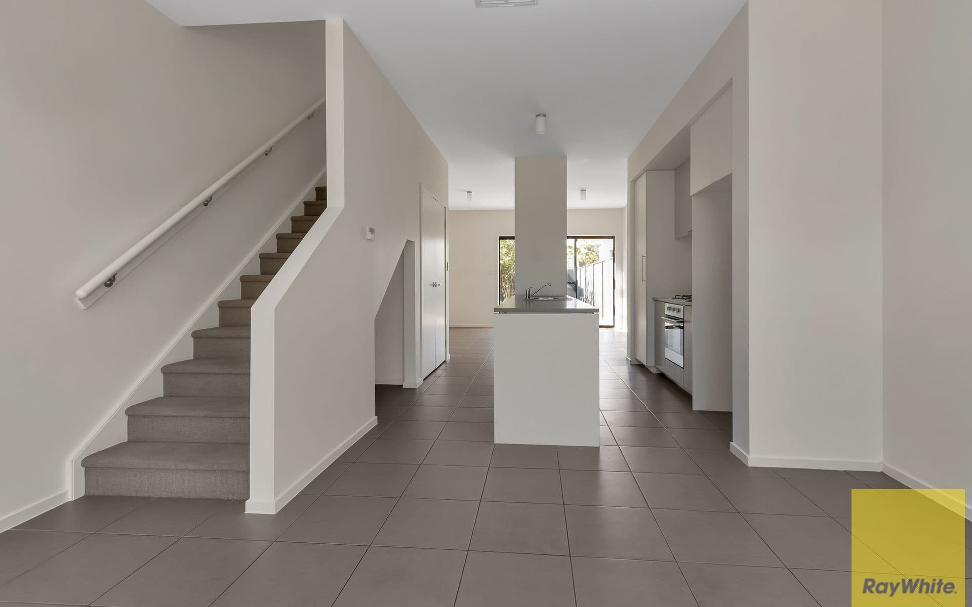 21 Derby Lane, St Clair SA 5011, St Clair - Thumbnail 4