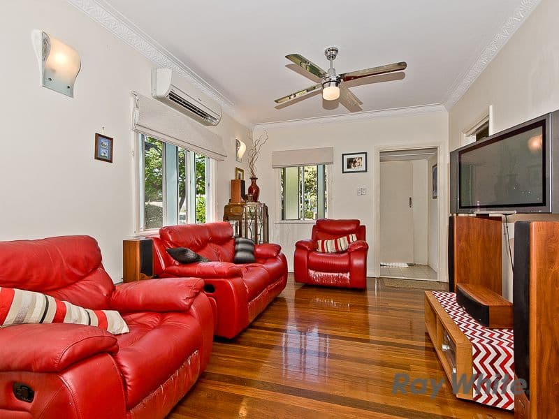 15 Reuben Street, STAFFORD QLD 4053, Stafford - Thumbnail 3