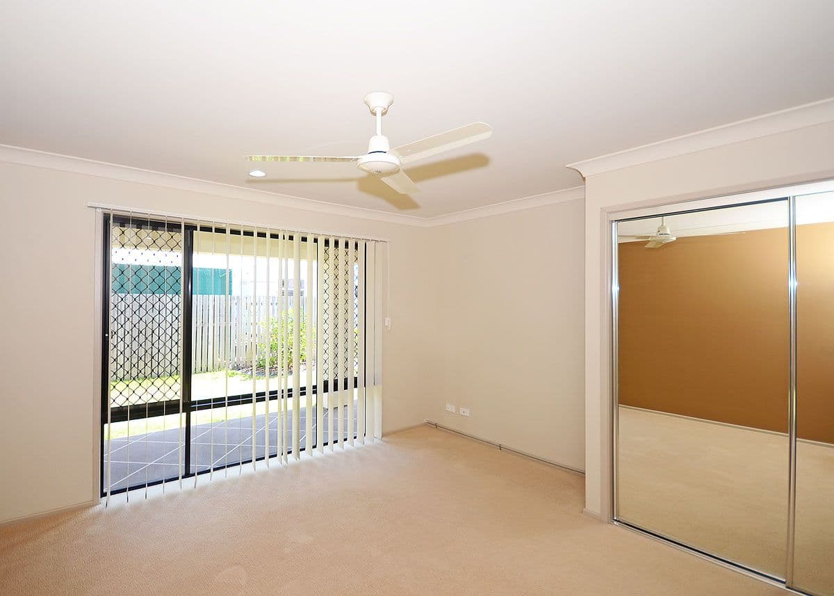 1 Fishburn Way, ELI WATERS QLD 4655, Eli Waters - Thumbnail 5