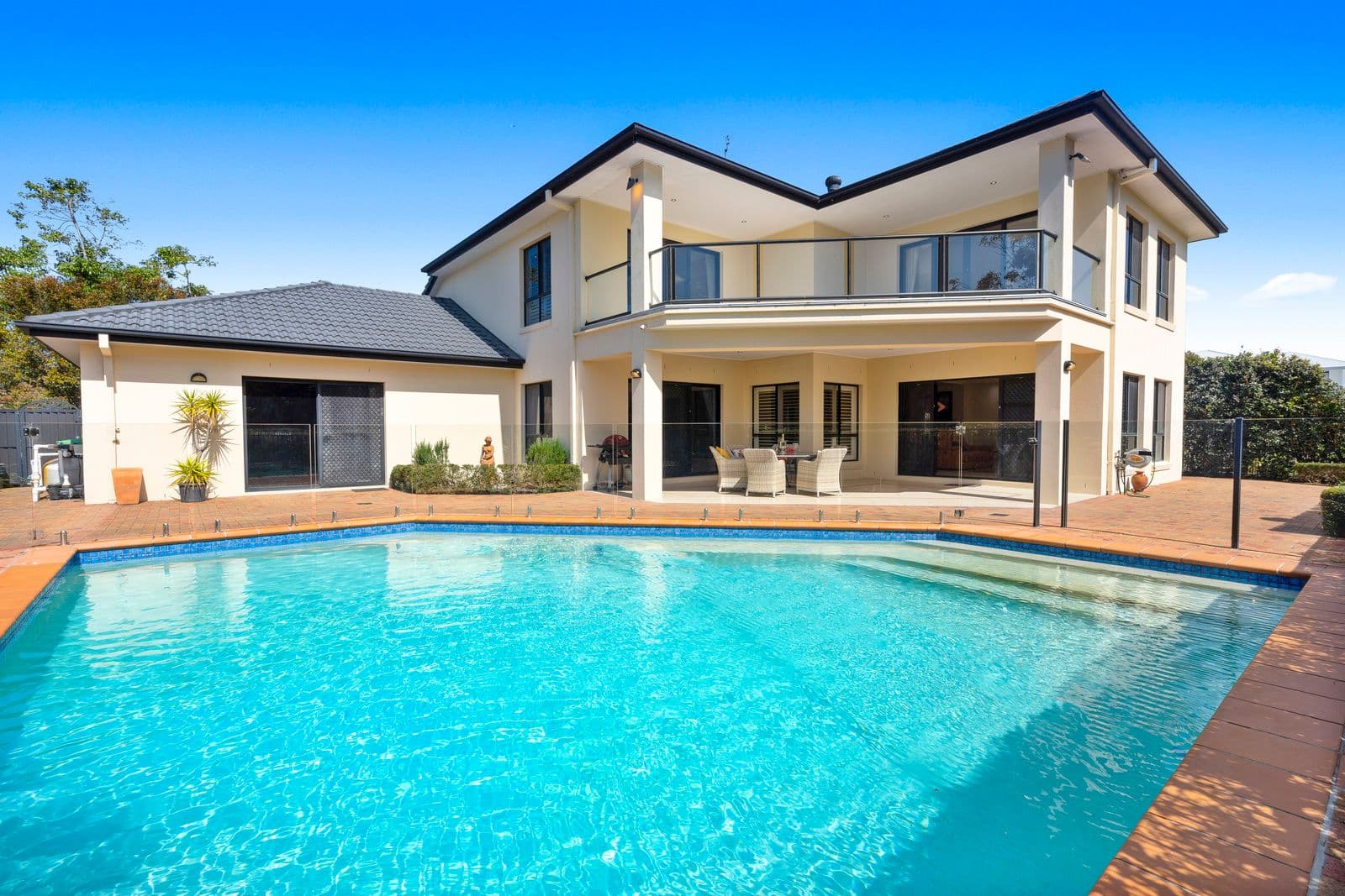 11 Tussock Crescent, Elanora QLD 4221, Elanora - Thumbnail 2