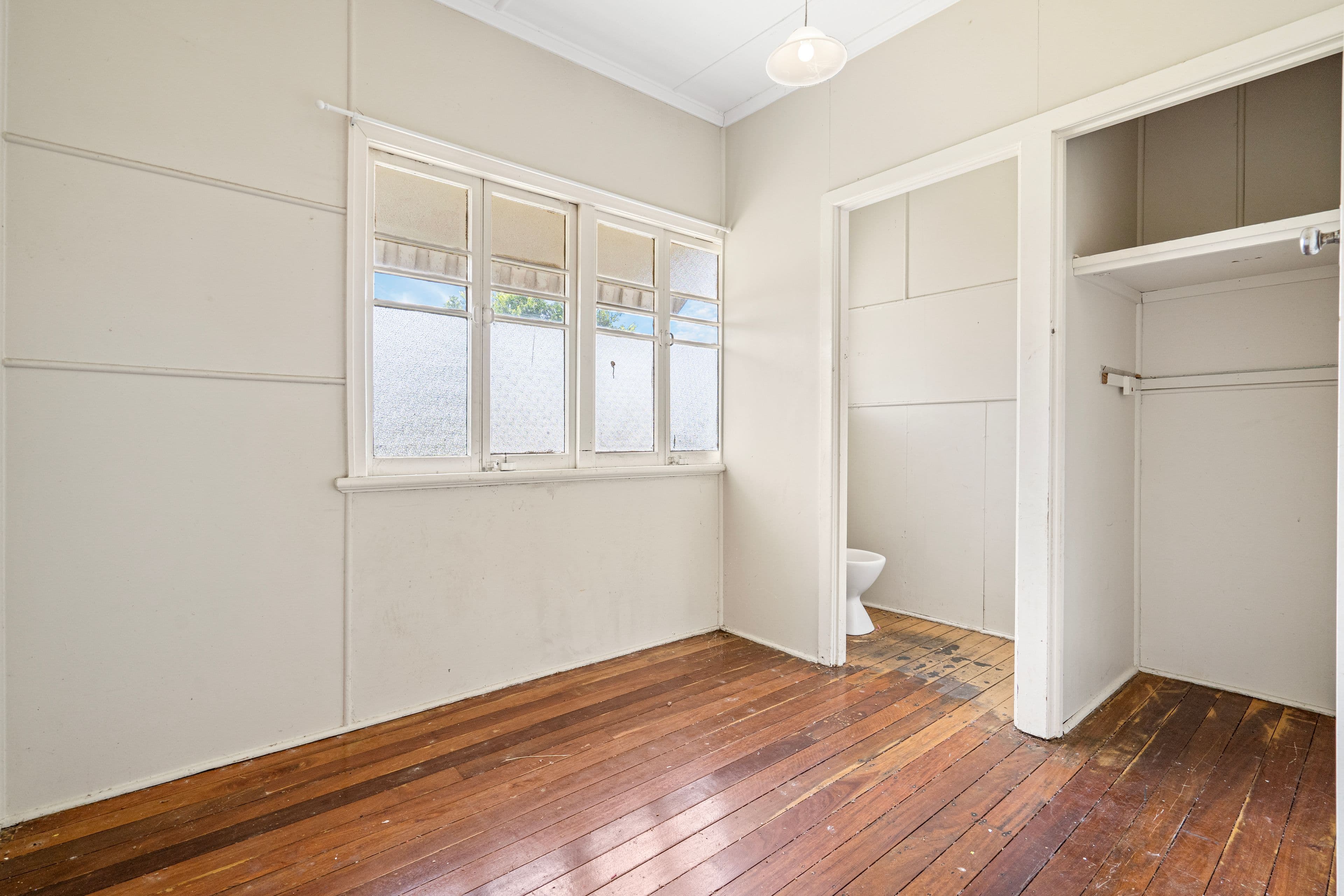 8 Wilkinson Street, Booval QLD 4304, Booval - Thumbnail 6