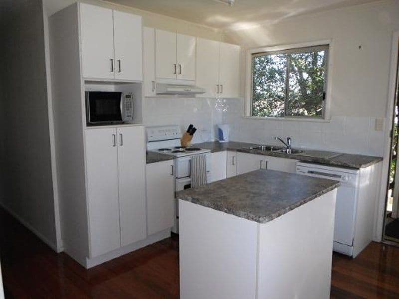 12 Kelyndar Street, BANYO QLD 4014, Banyo - Thumbnail 7