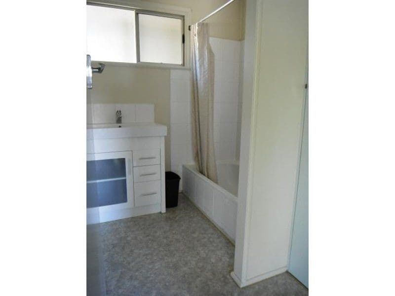 12 Kelyndar Street, BANYO QLD 4014, Banyo - Thumbnail 8