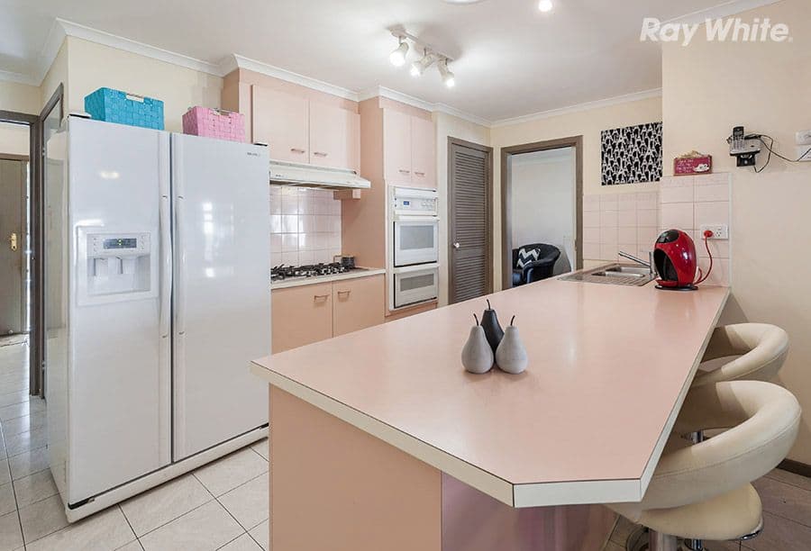 15 Westleigh Court, Mill Park VIC 3082, Mill Park - Thumbnail 3