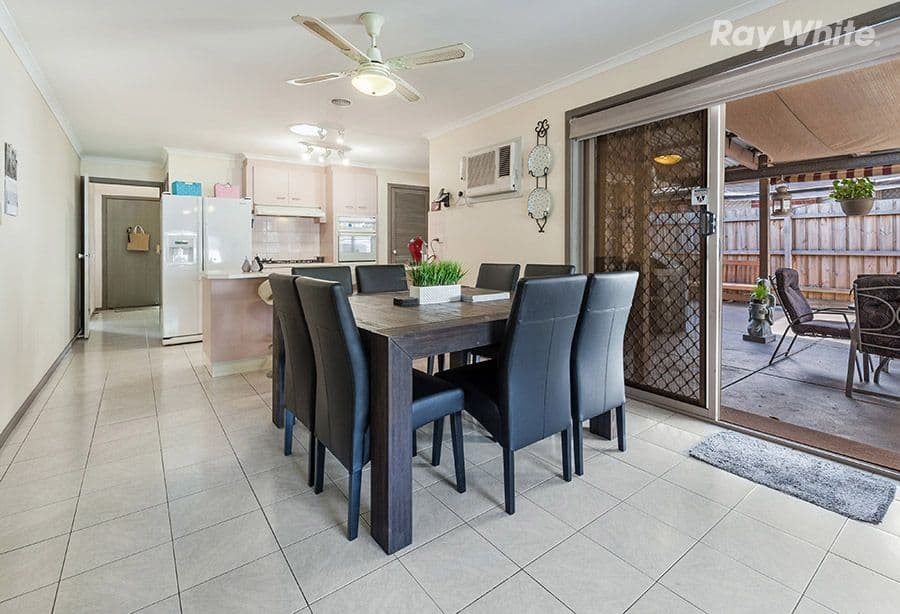 15 Westleigh Court, Mill Park VIC 3082, Mill Park - Thumbnail 4