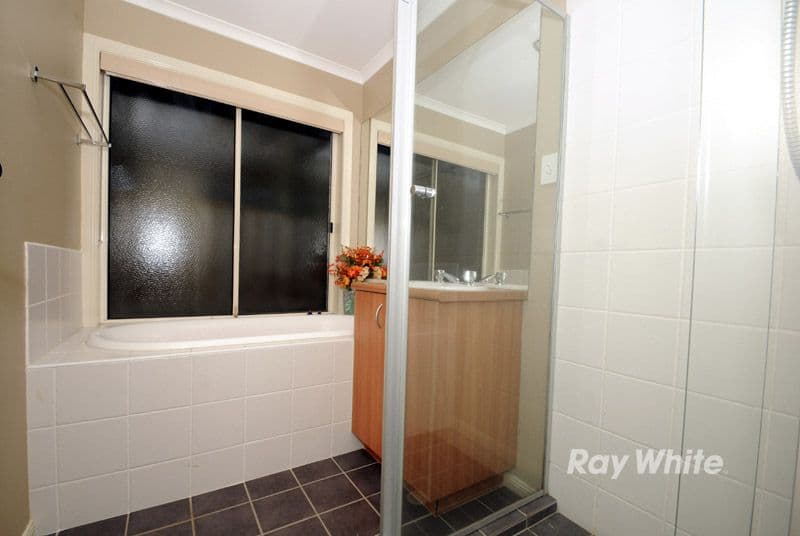 10 Lexington Close, ROWVILLE VIC 3178, Rowville - Thumbnail 8