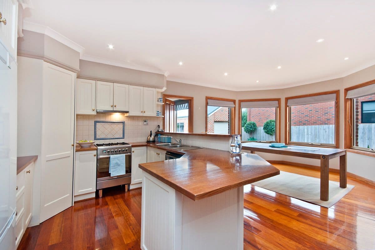 5 McVicar Street, Koroit VIC 3282, Koroit - Thumbnail 2