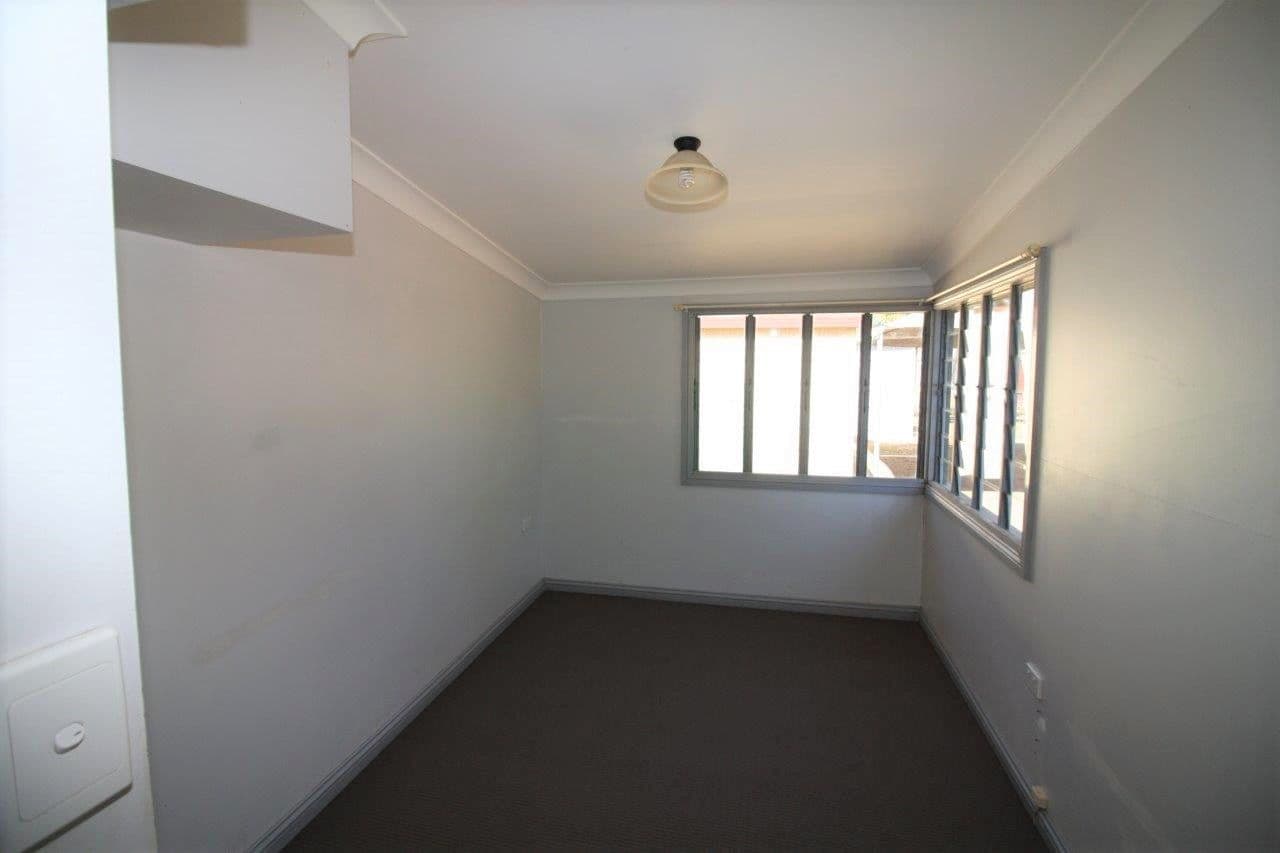 6 Craven Street, CHARTERS TOWERS CITY QLD 4820, Charters Towers City - Thumbnail 8