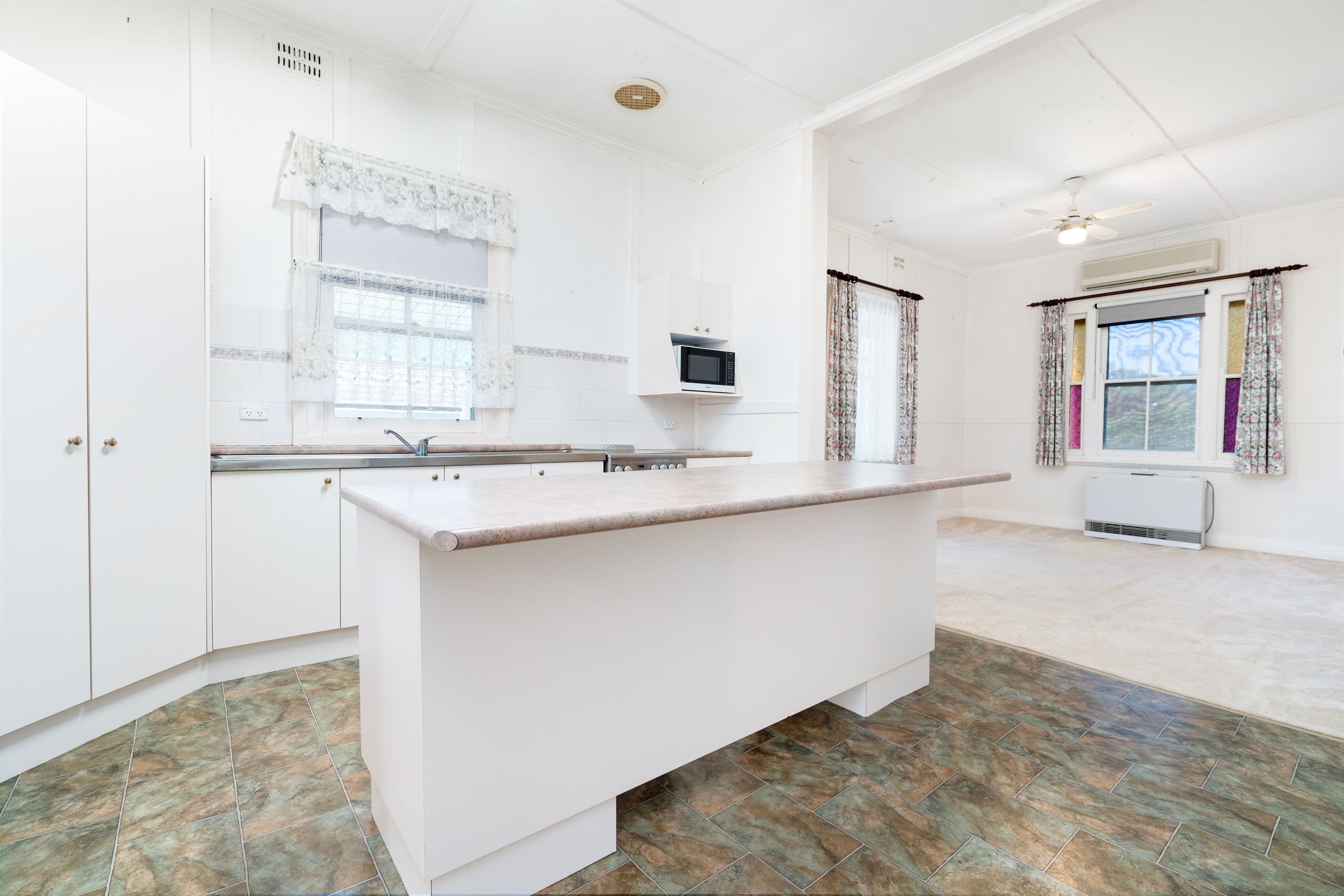 42 Commercial Street, Walla Walla NSW 2659, Walla Walla - Thumbnail 4