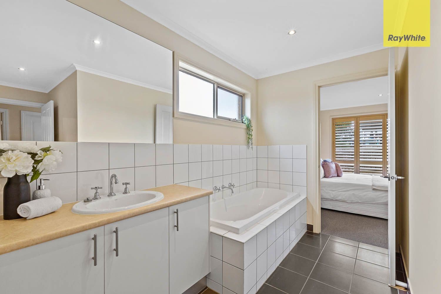 28 Powlett Street, Maddingley VIC 3340, Maddingley - Thumbnail 5