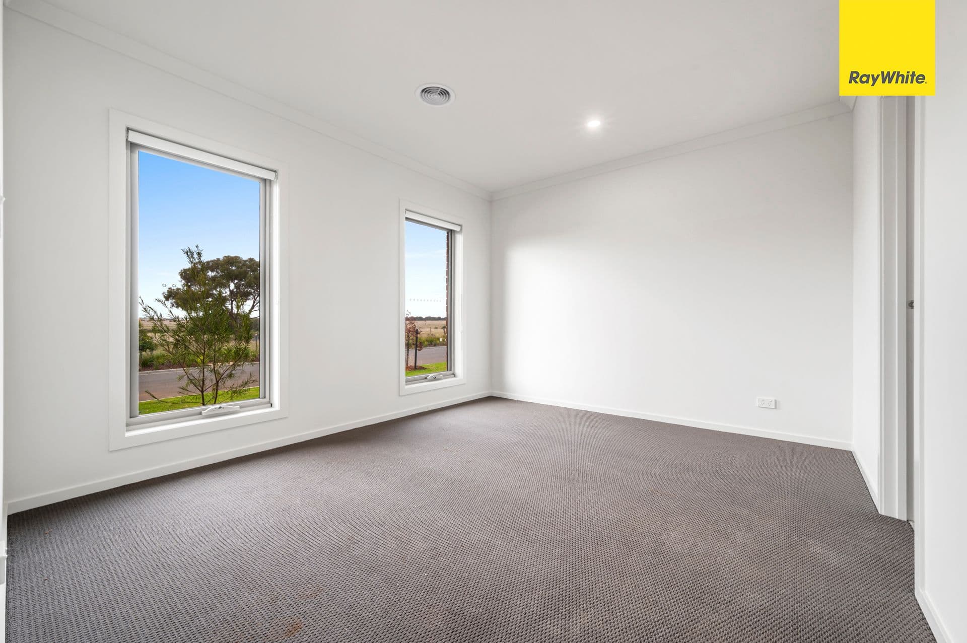 61 Growth Drive, WEIR VIEWS VIC 3338, Weir Views - Thumbnail 2